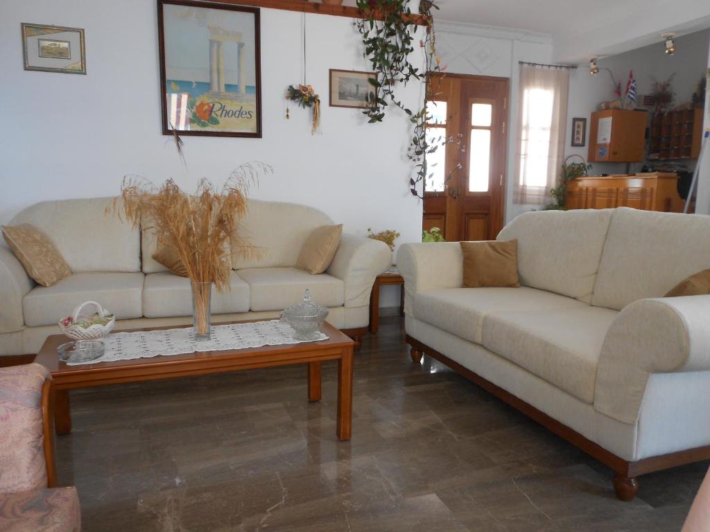 Χώρος καθιστικού στο Zorbas Hotel