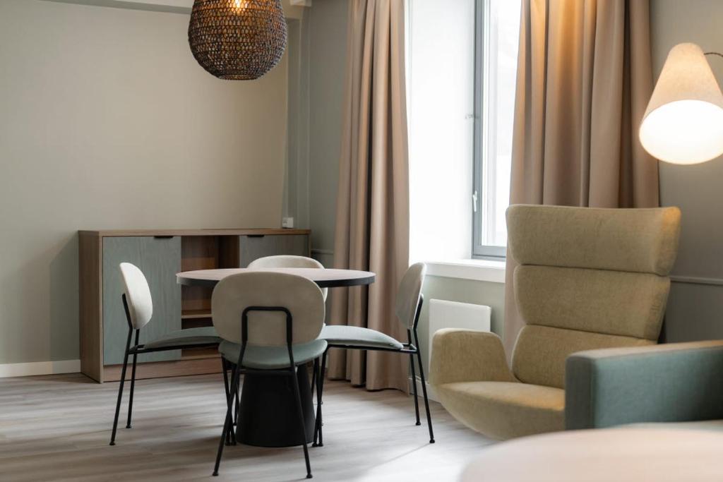 Posezení v ubytování Scandic Grand Tromsø