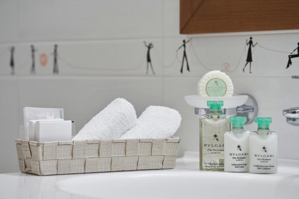 Bellevue On The Beach Suites - 11