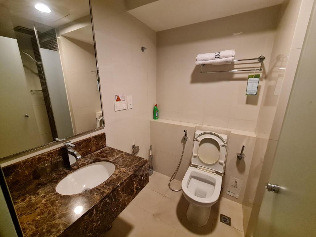 Koupelna v ubytování SUN GARDEN Studio and Residences at South China Sea Place Suites