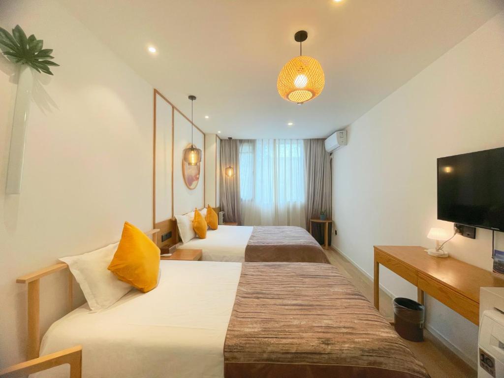 Meriden M Hotel Beijing - Sanlitun Tuanjiehu Subway Station, Beijing ...