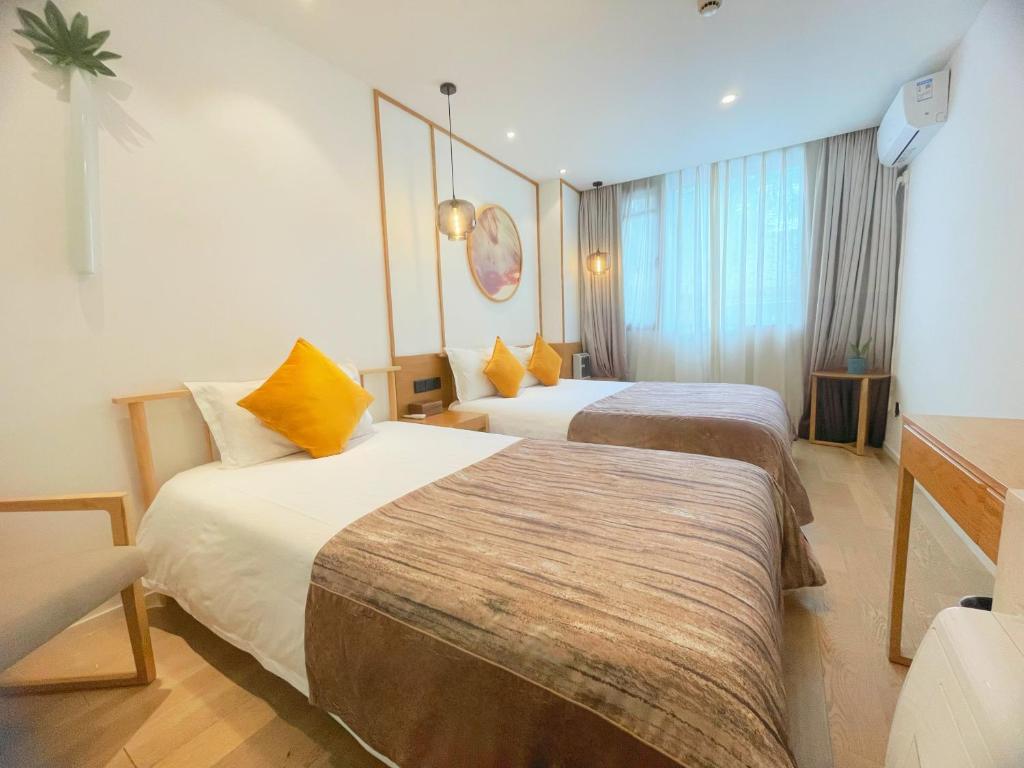 Meriden M Hotel Beijing - Sanlitun Tuanjiehu Subway Station, Beijing ...