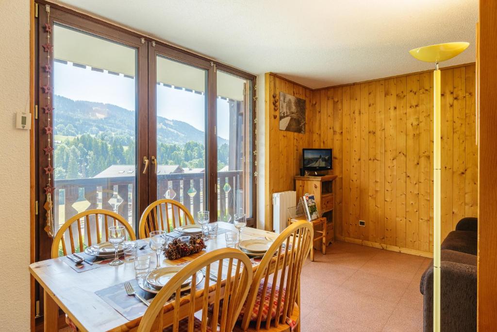 Výhľad na hory alebo výhľad na hory priamo z apartmánu