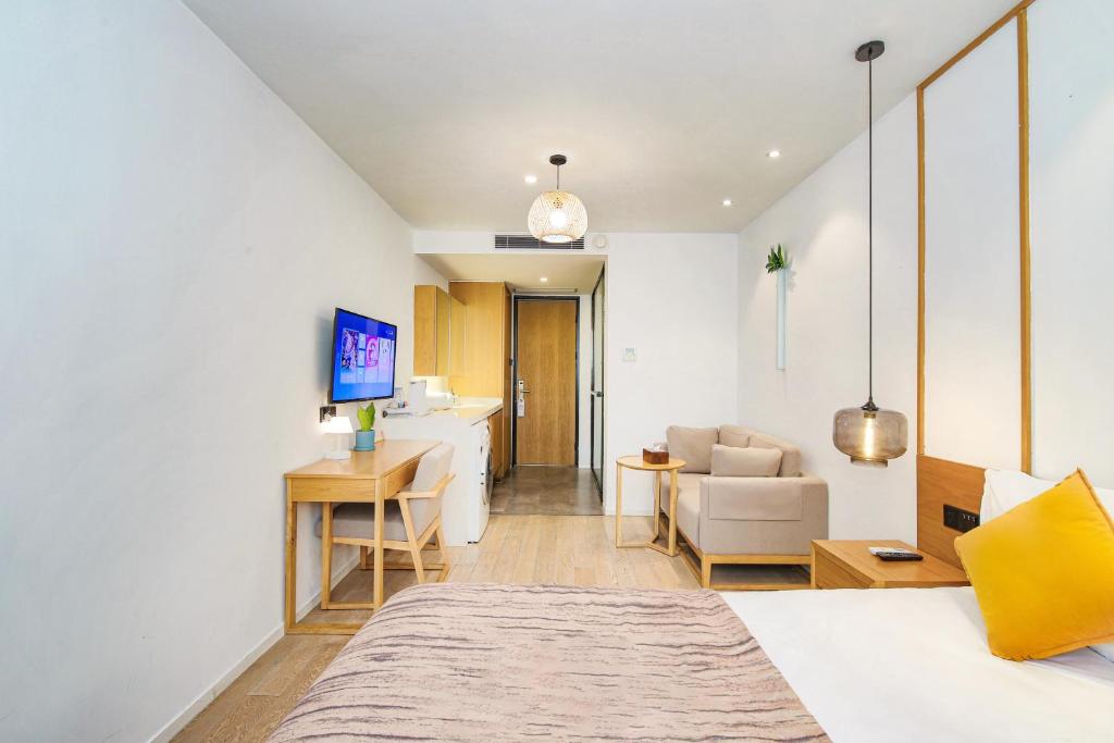 Meriden M Hotel Beijing - Sanlitun Tuanjiehu Subway Station, Beijing ...