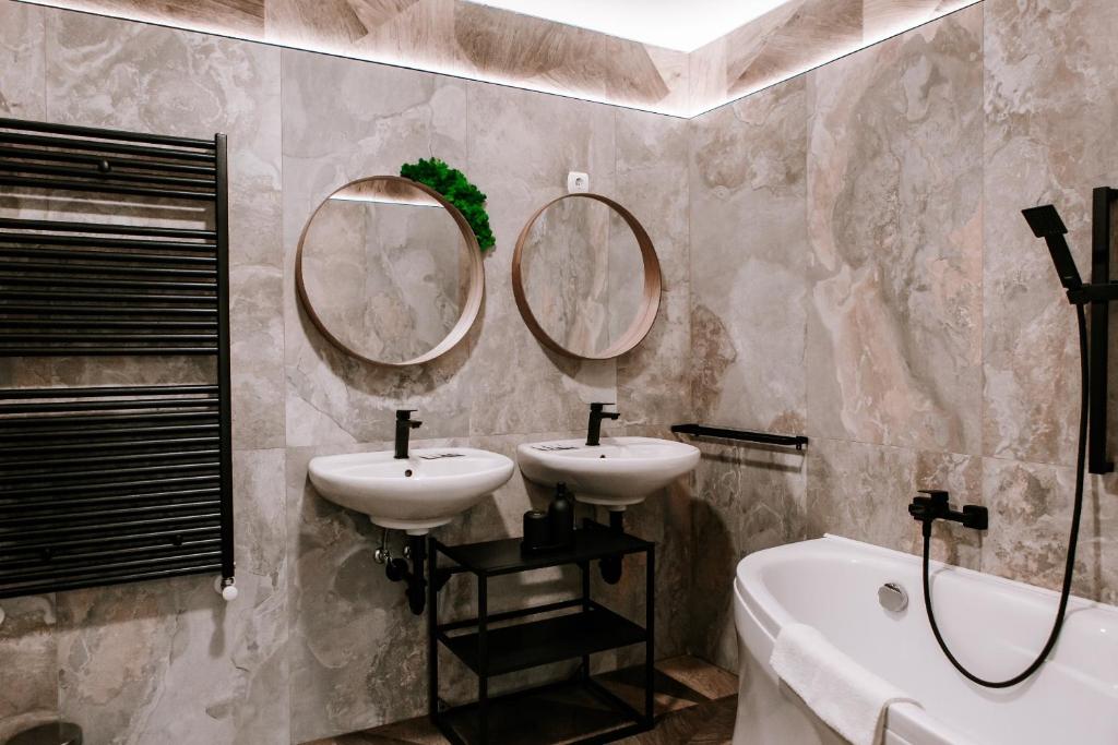 Park Hotel Sóstó - Resim 36