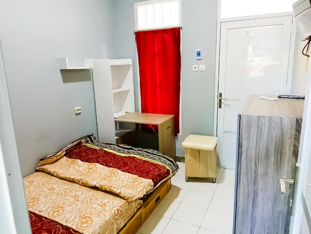 JN Kost Eksklusif Kost Purwokerto - Camera Singola Con Bagno Privato