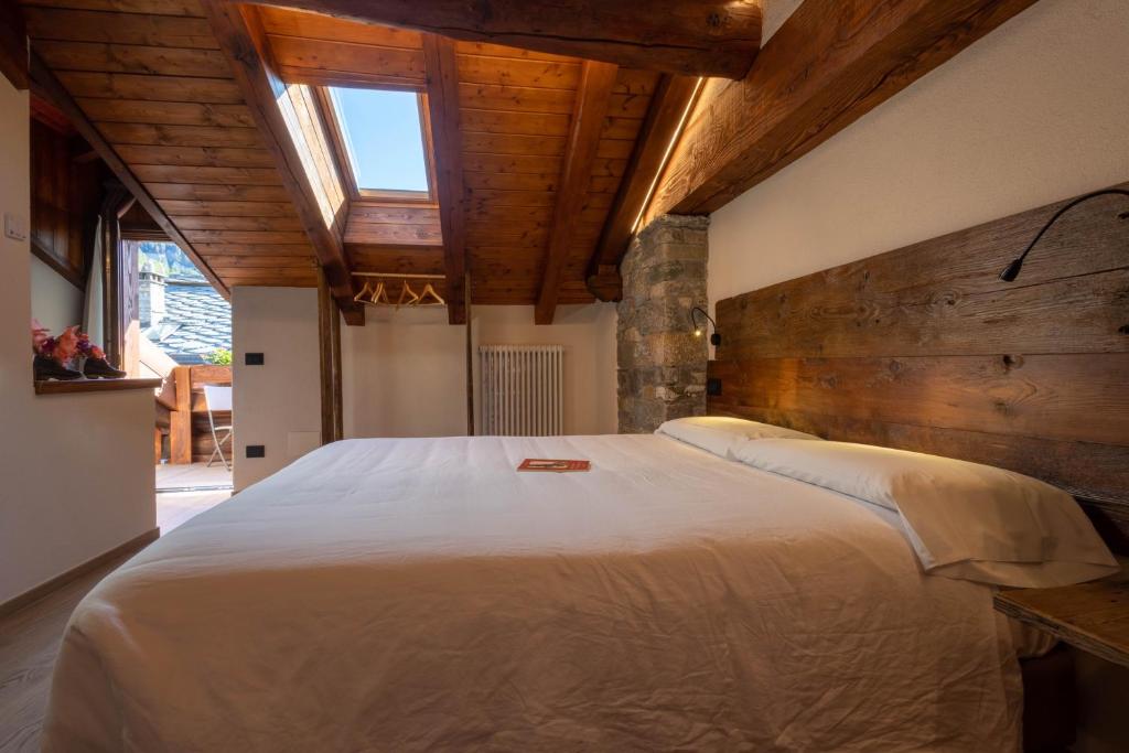 Eco Dimora Baltea - Affittacamere al Verde villaggio di Rumiod - Habitación Doble Con Balcón