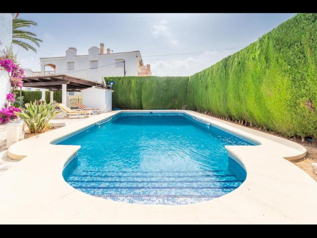Bungalow 90m2, airco 2, Pool 5x10, Sandy Beach 200m, Wifi ...
