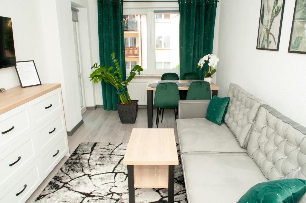 Apartament Luxury Swidnik - Housity