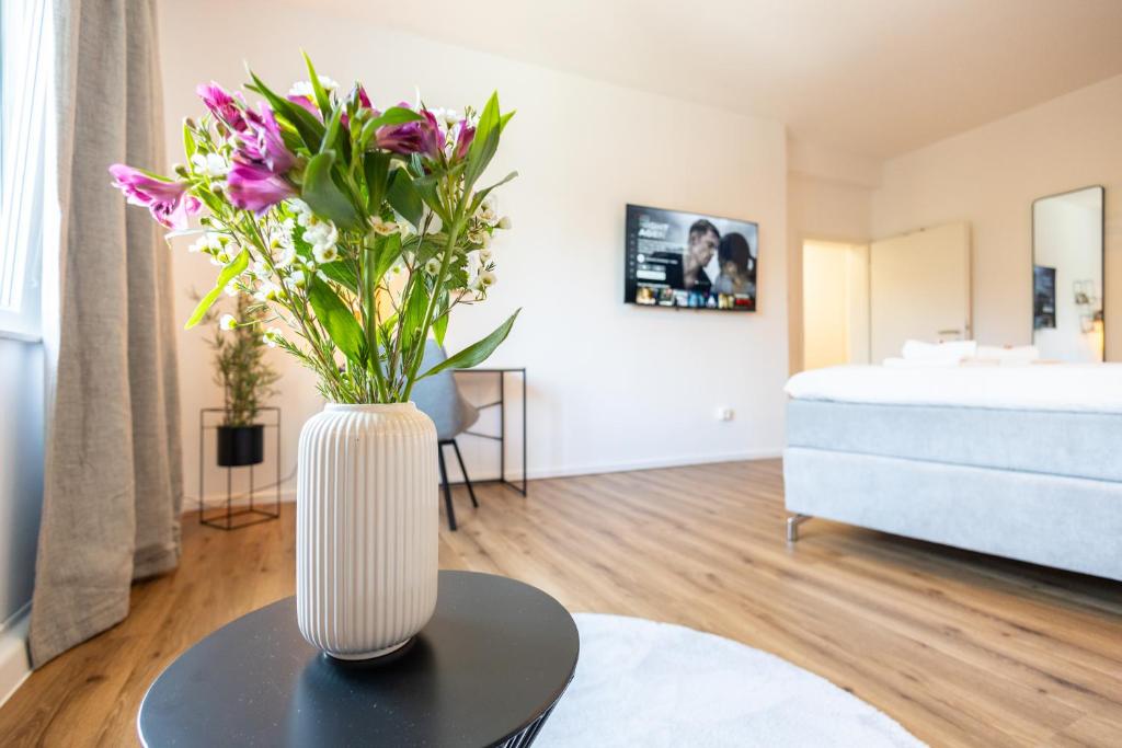 Postel nebo postele na pokoji v ubytování Super zentral I Frisch renoviert