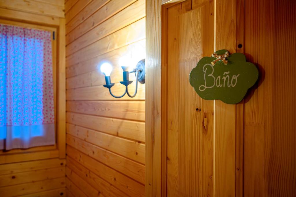 Kép Madera y Miel Casa Rural con niños en Puy du Fou szállásáról Guadamurban a galériában