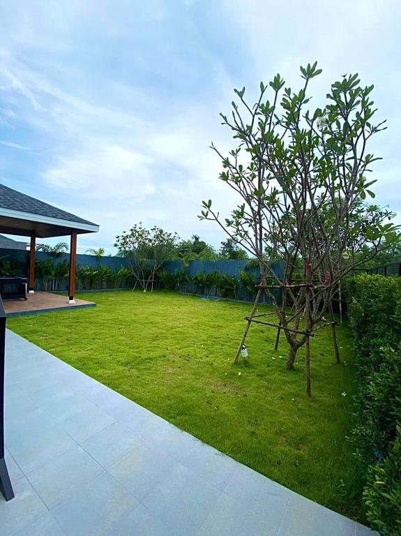 Fotografie z fotogalerie ubytování Seen Hill Villa v destinaci Nikhom Sang Ton Eng Khuan Phet