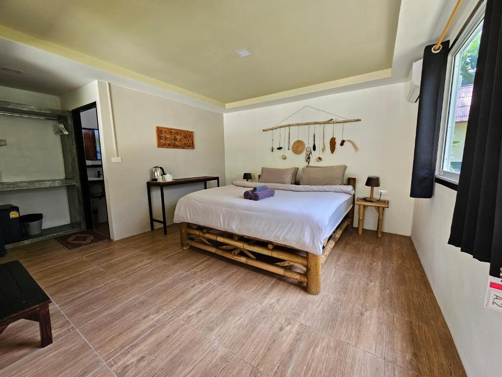 The Mellow Mango - 10