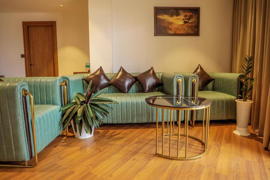 Posezení v ubytování Hotel Sky Sierra Wayanad