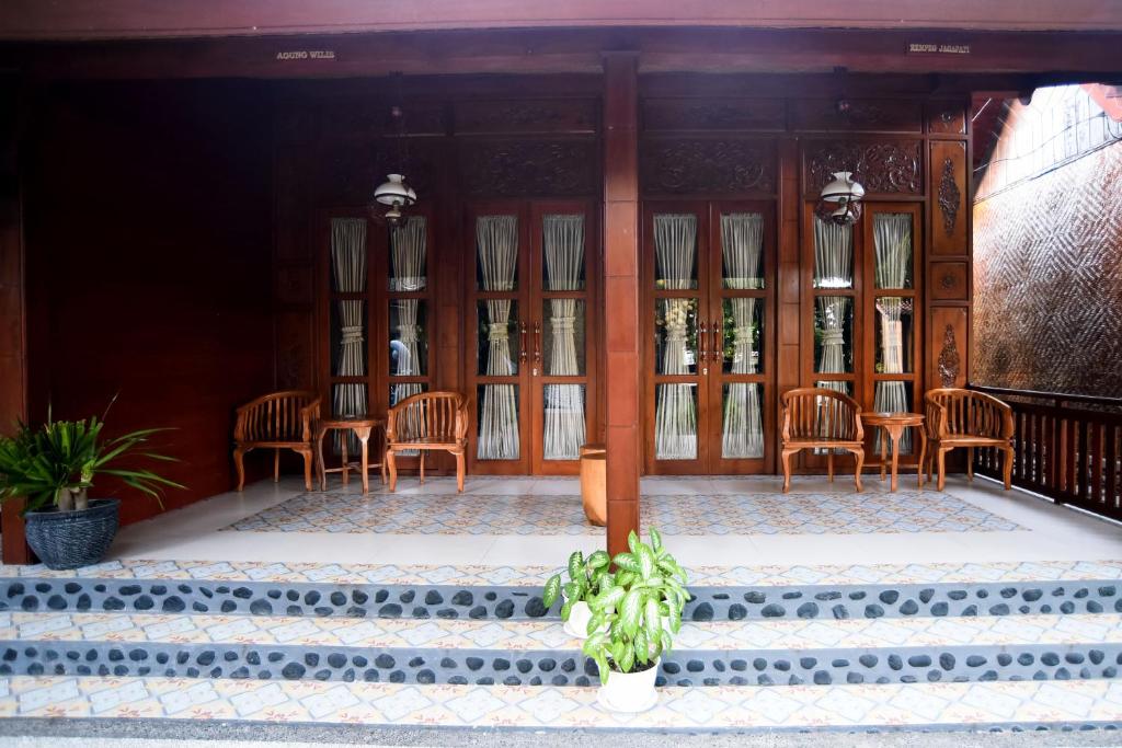 Ndalem Mataram - Deluxe Bungalow