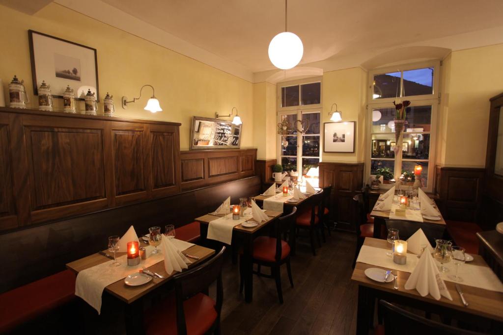 Hotel Goldener Falke - Resim 4