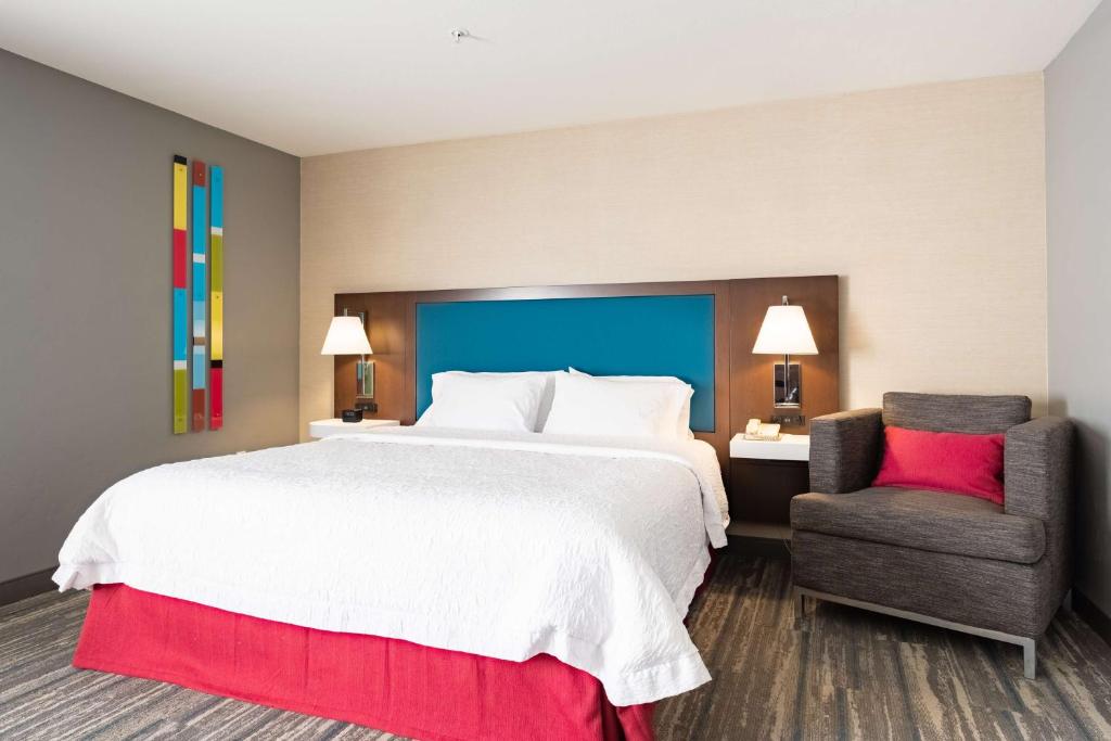 Hampton Inn & Suites Salt Lake City Airport - 