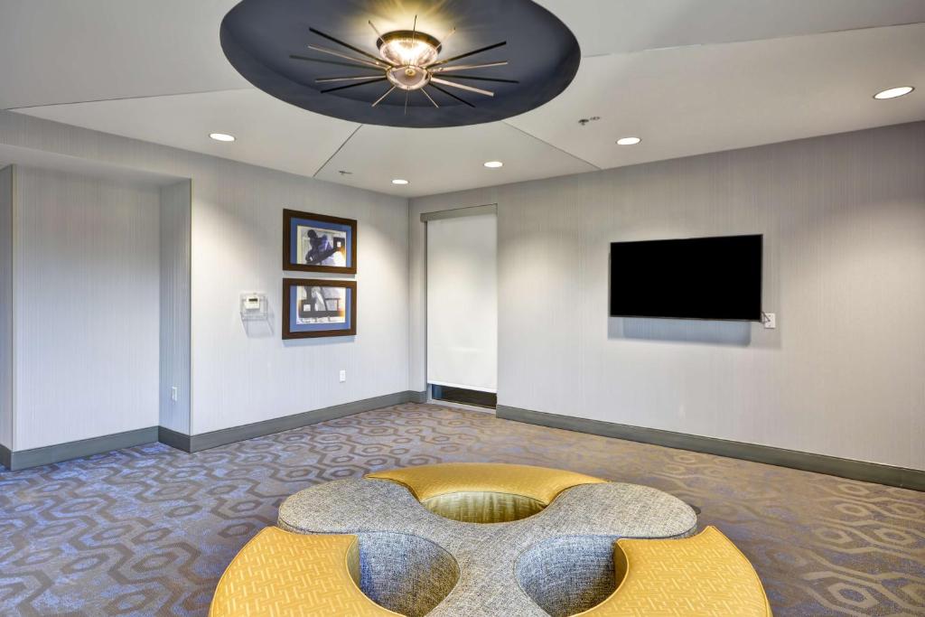 Homewood Suites by Hilton Birmingham Downtown Near UAB photo