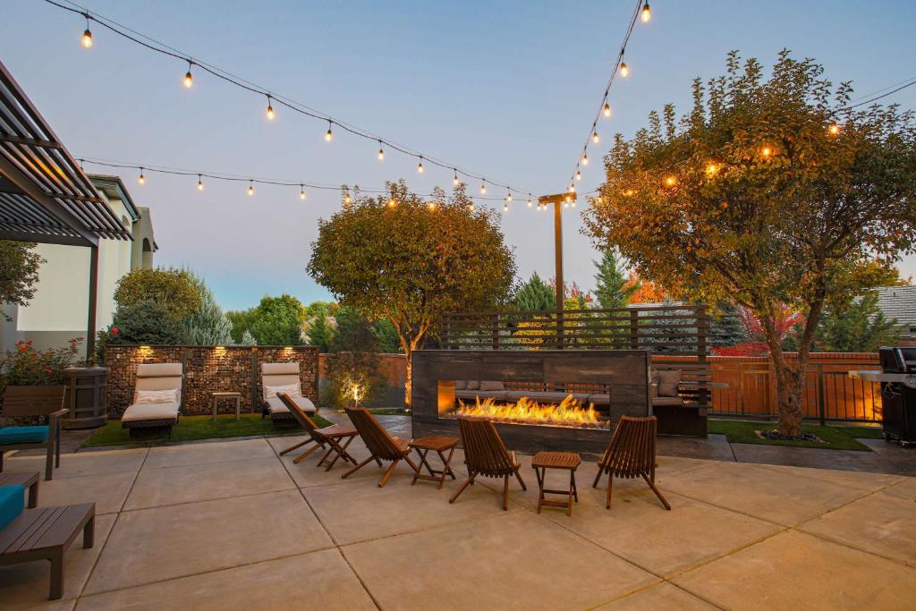 Patio nebo venkovní prostory v ubytování Hampton Inn Prescott