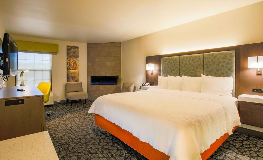 Postel nebo postele na pokoji v ubytování Hampton Inn Prescott