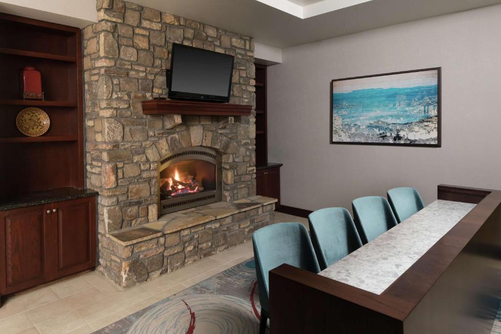 DoubleTree by Hilton Biltmore/Asheville photo