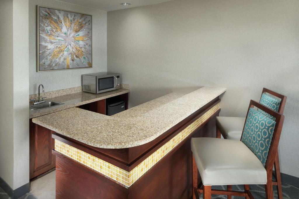 DoubleTree by Hilton Biltmore/Asheville photo