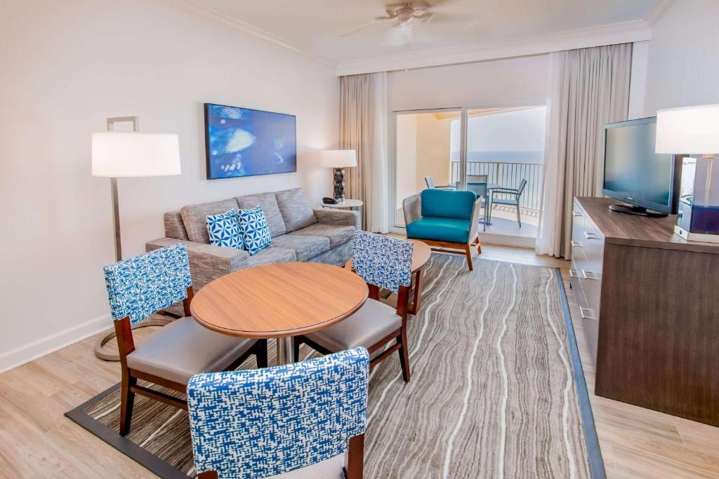 Hilton Pensacola Beach - Queen Suite Met Gulf View
