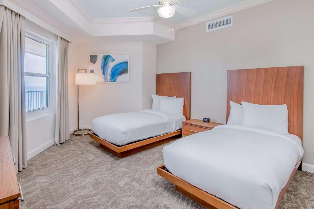 Hilton Pensacola Beach - 