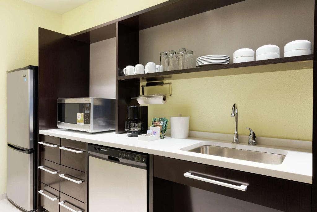 Home2 Suites by Hilton Cleveland Independence photo