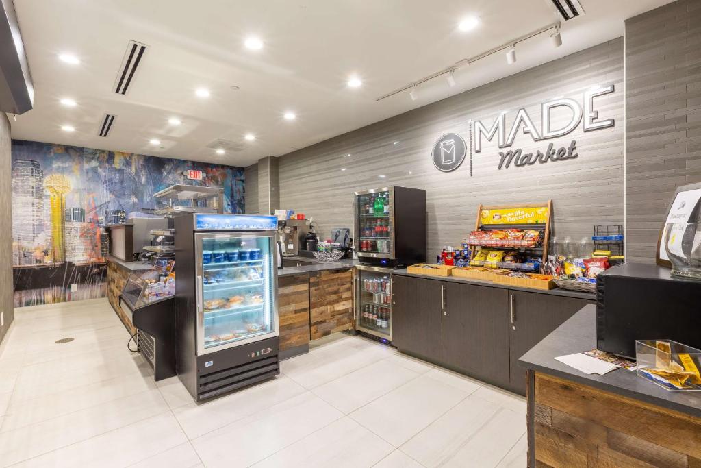 Certifikát, hodnocení, plakát nebo jiný dokument vystavený v ubytování DoubleTree by Hilton Dallas/Richardson
