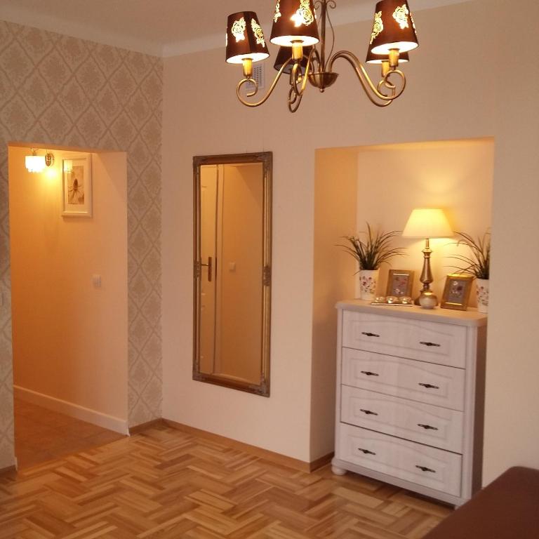 Warsaw Kredytowa Apartment - 18