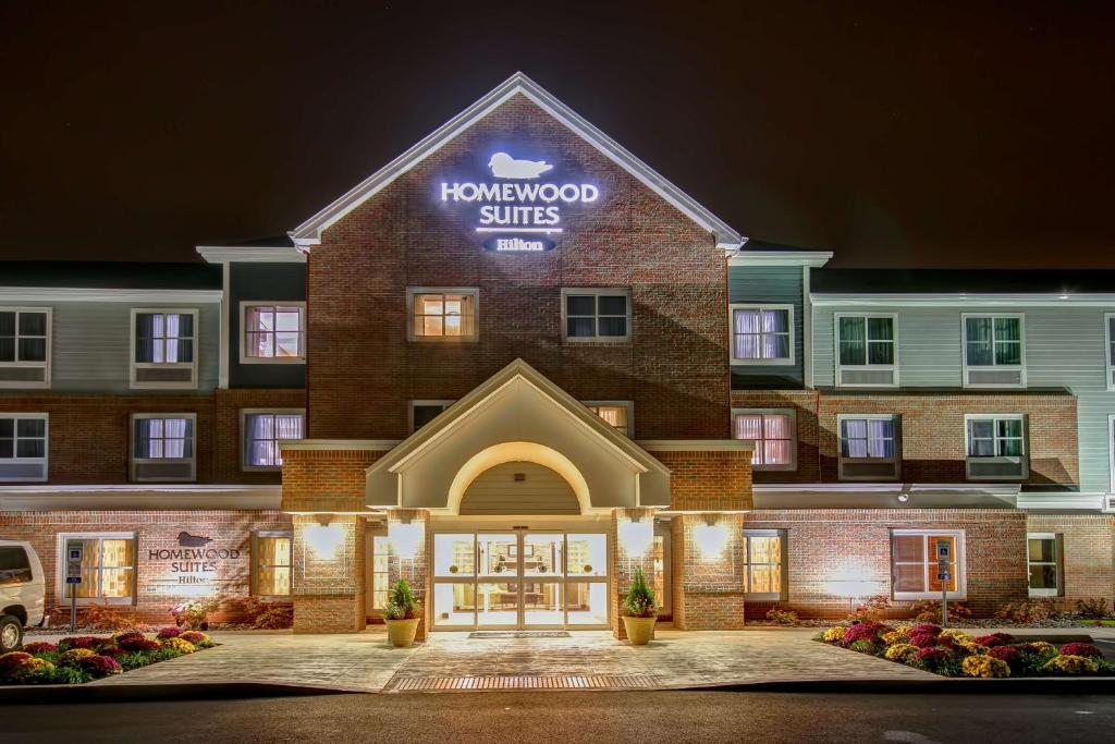 a rendering of the renovated inns at night at Homewood Suites by Hilton Bridgewater/Branchburg in Branchburg Park