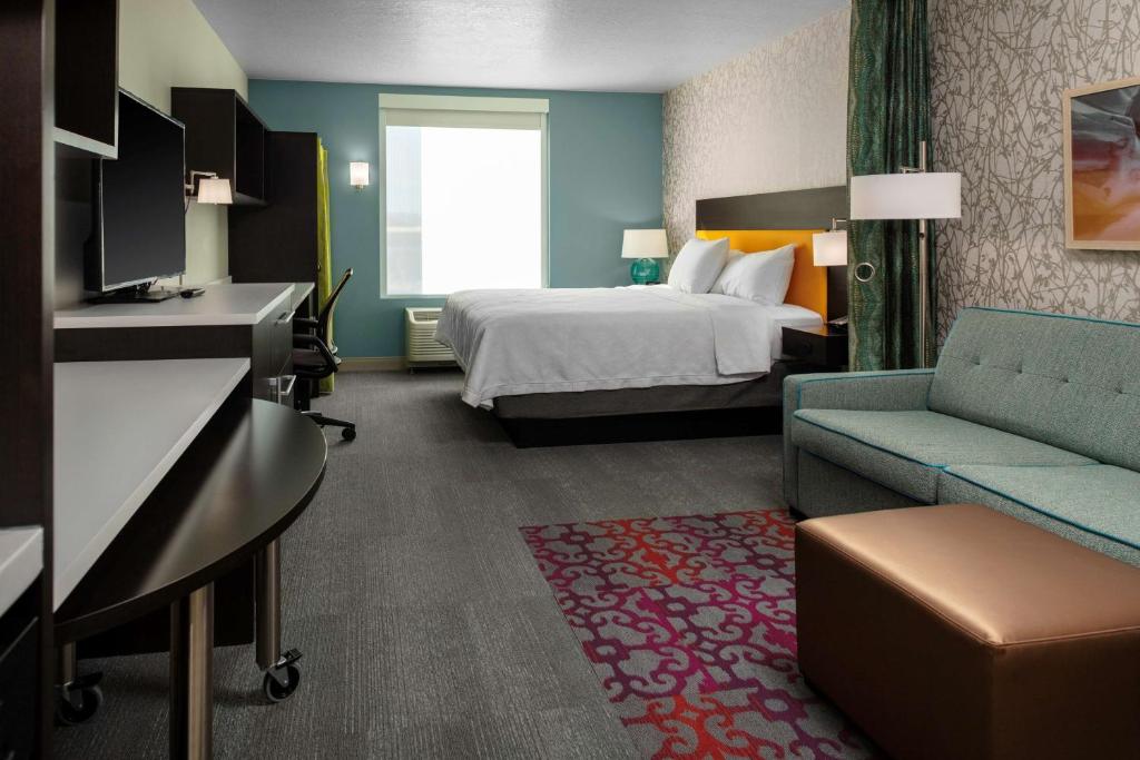 Postel nebo postele na pokoji v ubytování Home2 Suites By Hilton Page Lake Powell