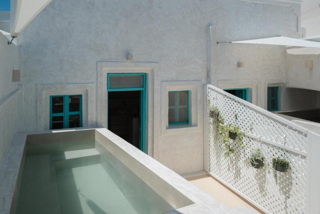Bazén v ubytování Marla Luxury Residences nebo v jeho okolí