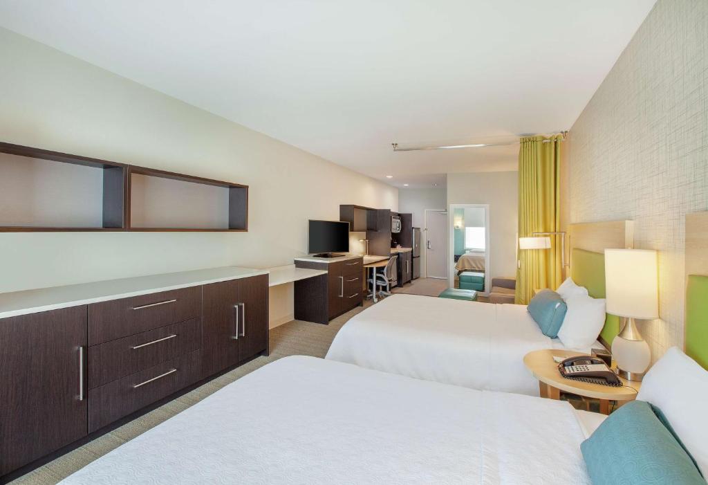 Postel nebo postele na pokoji v ubytování Home2 Suites by Hilton Amarillo West Medical Center