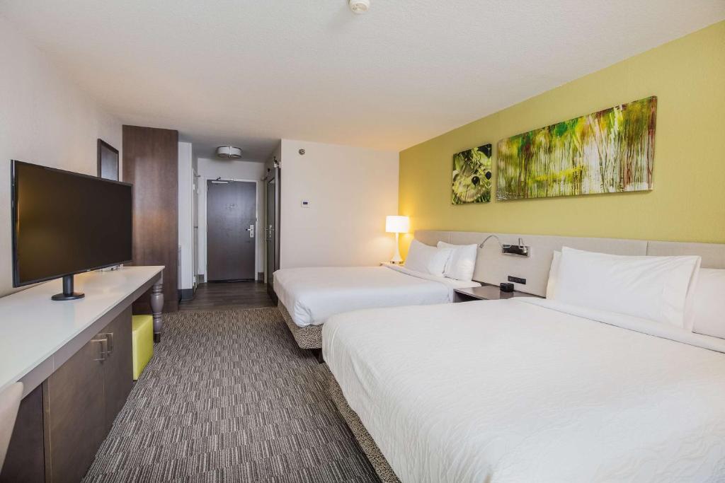 Hilton Garden Inn Orange Beach photo