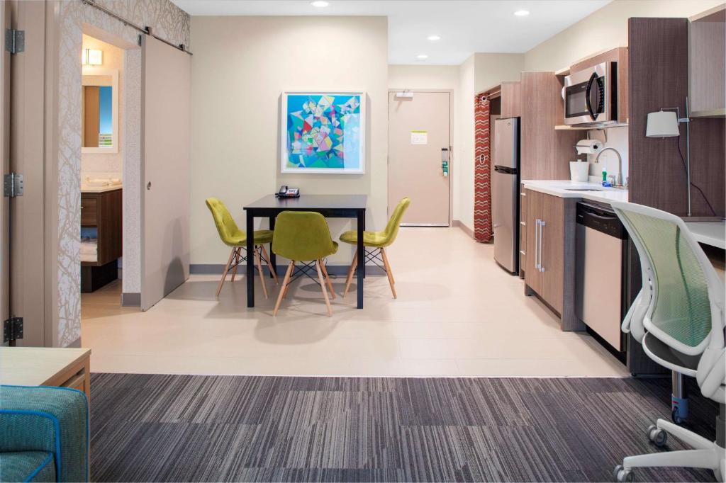 Home2 Suites By Hilton Lake Charles - Queen Suite - Accesso All'udito/non Fumatori