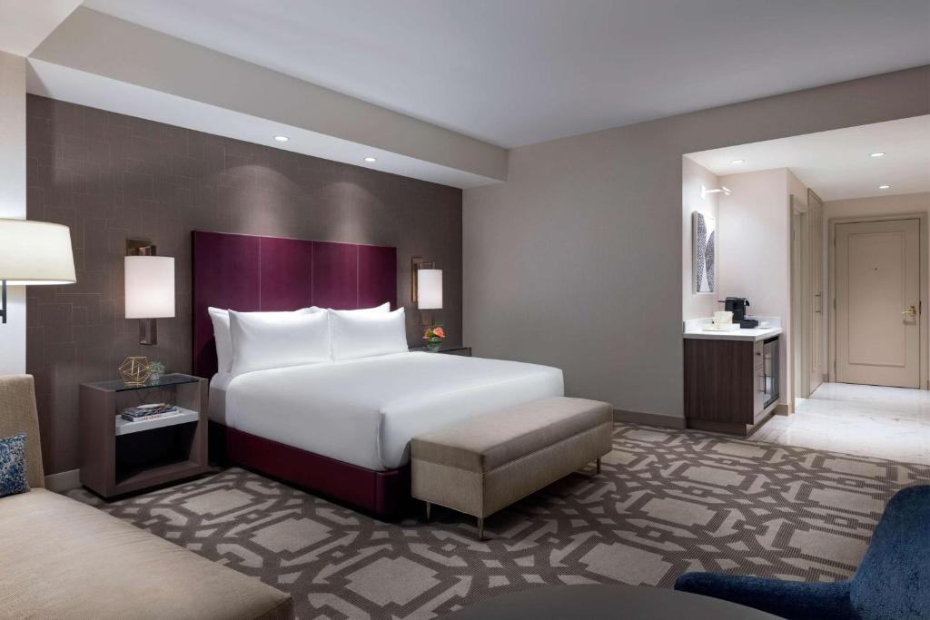 Crockfords Las Vegas, LXR Hotels & Resorts at Resorts World - Salle Roi Supérieure Avec Vue Sur La Ville