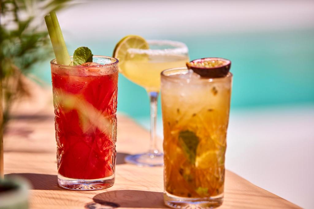 Nápoje v ubytování Mar Suites Formentera by Universal Beach Hotels
