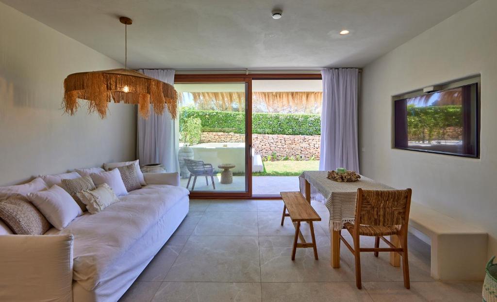Posezení v ubytování Mar Suites Formentera by Universal Beach Hotels