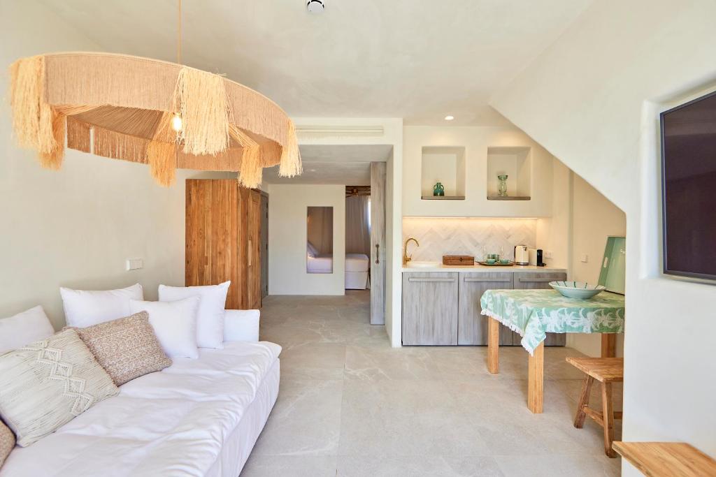 Mar Suites Formentera by Universal Beach Hotels, Es Pujols ...
