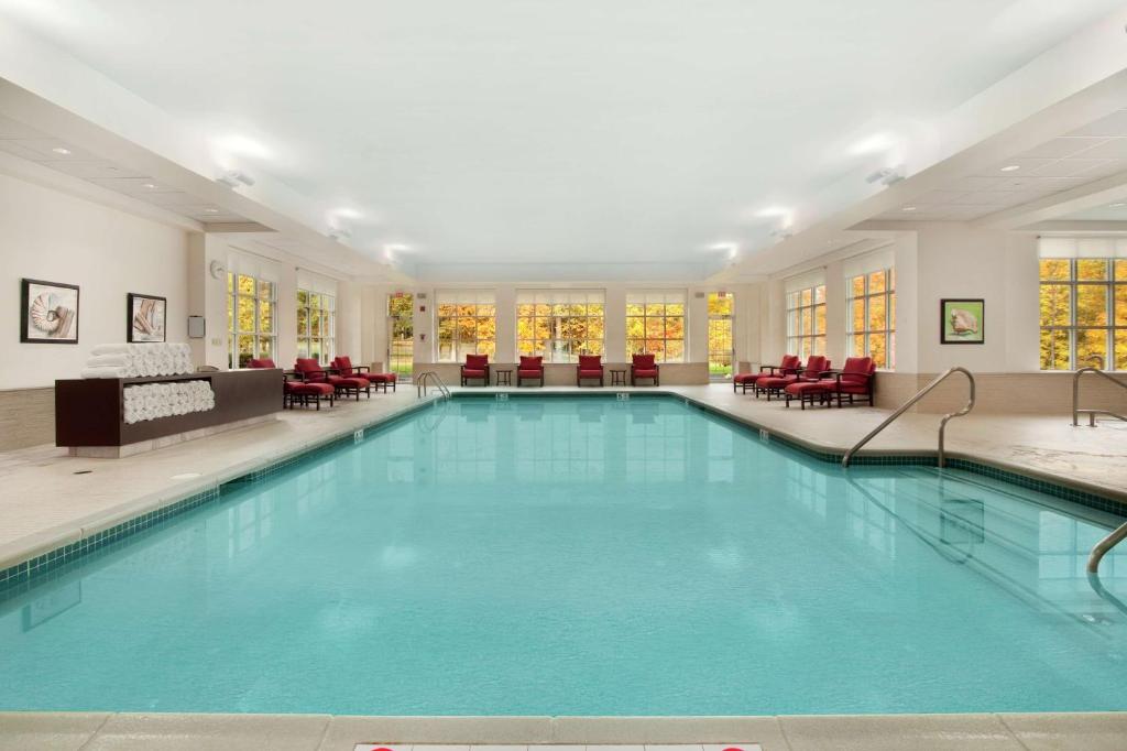 Bazén v ubytování Hilton Pearl River nebo v jeho okolí