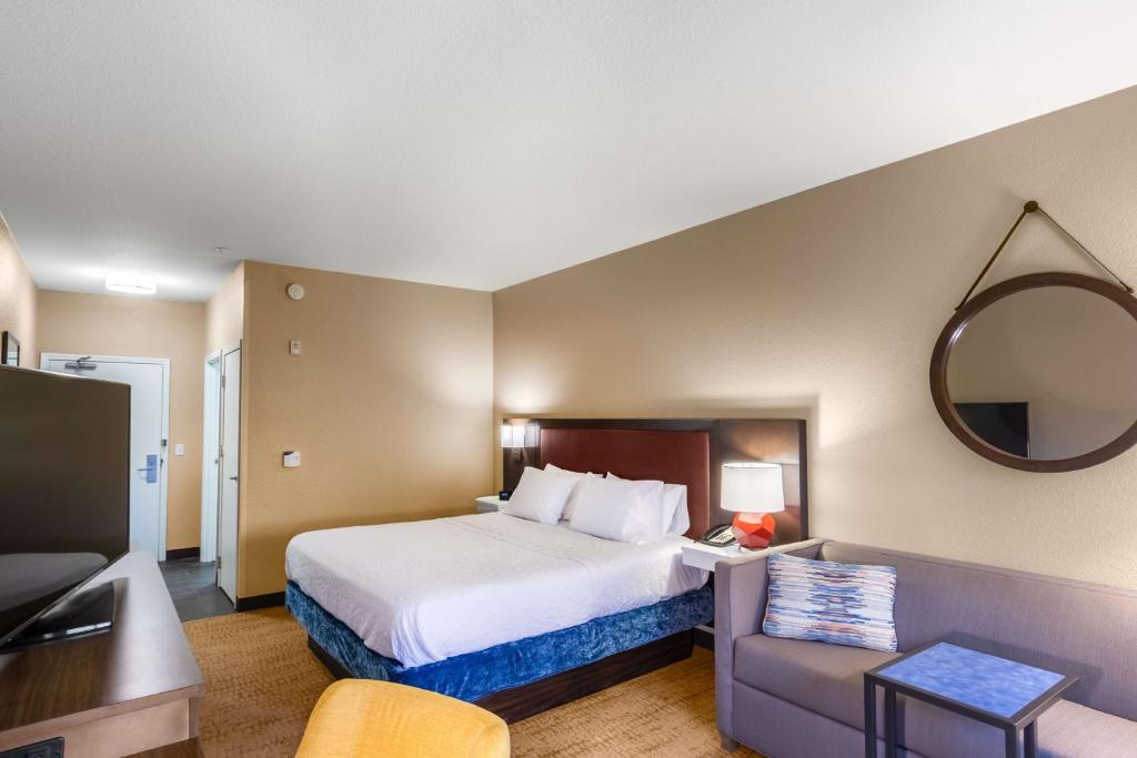 Postel nebo postele na pokoji v ubytování Hampton Inn Laramie