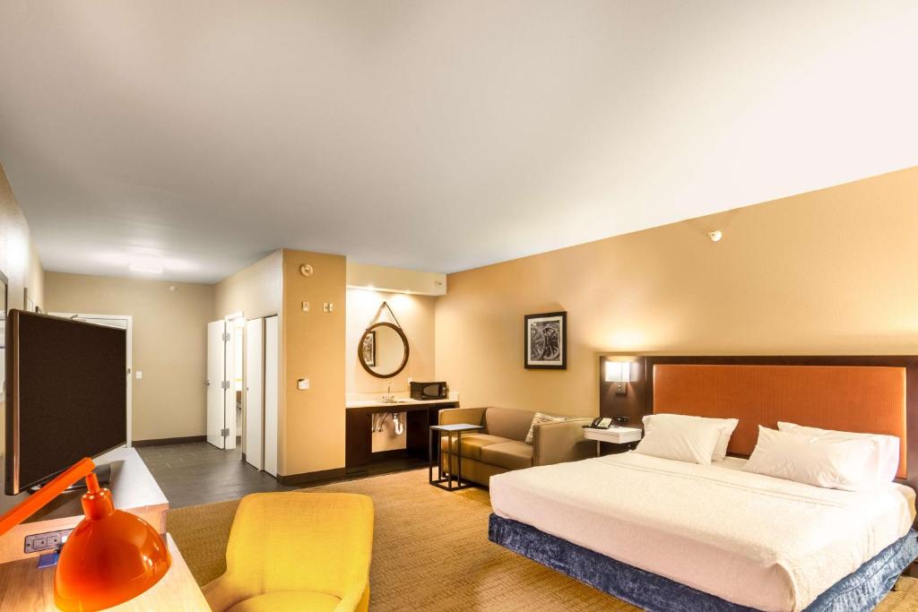 Postel nebo postele na pokoji v ubytování Hampton Inn Laramie