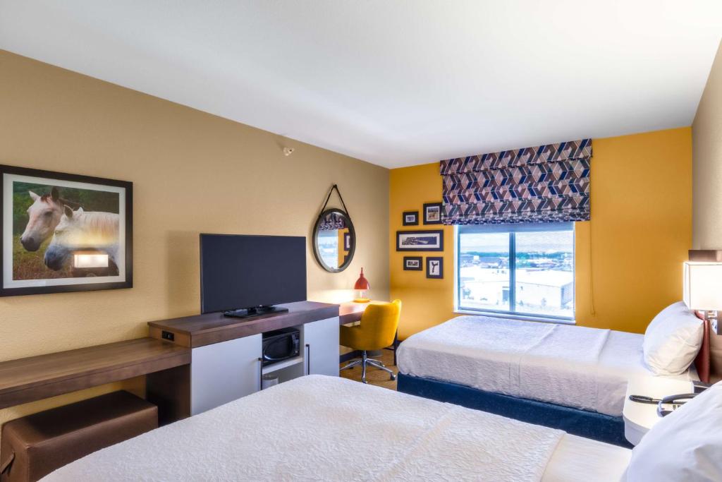 Postel nebo postele na pokoji v ubytování Hampton Inn Laramie