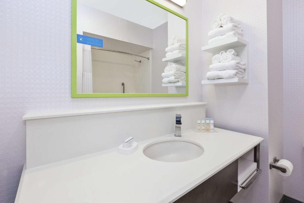 Hampton Inn Sedalia - Queen Room Met Twee Queensize Bedden - Niet -roken