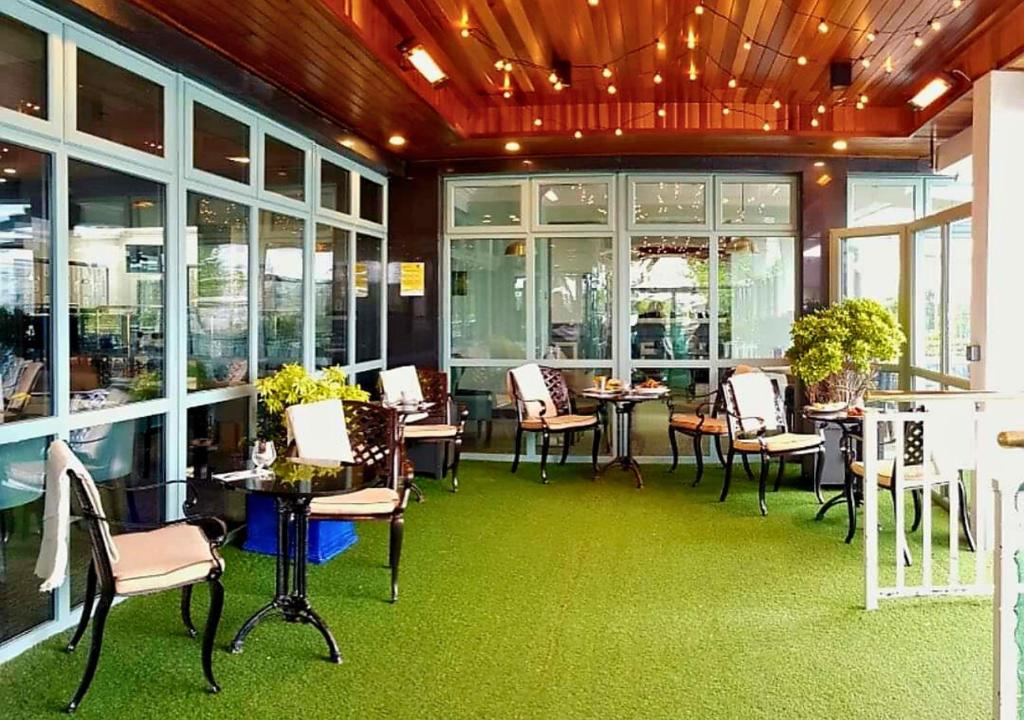 Flannery's Hotel - Resim 26