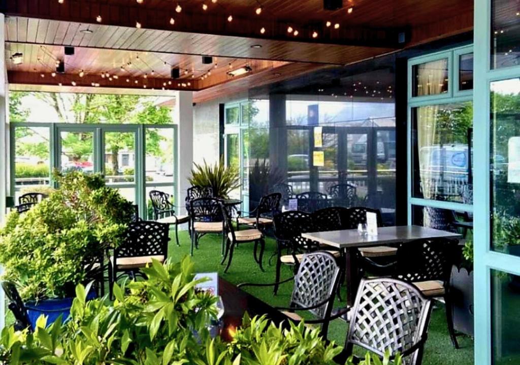 Flannery's Hotel - Resim 29