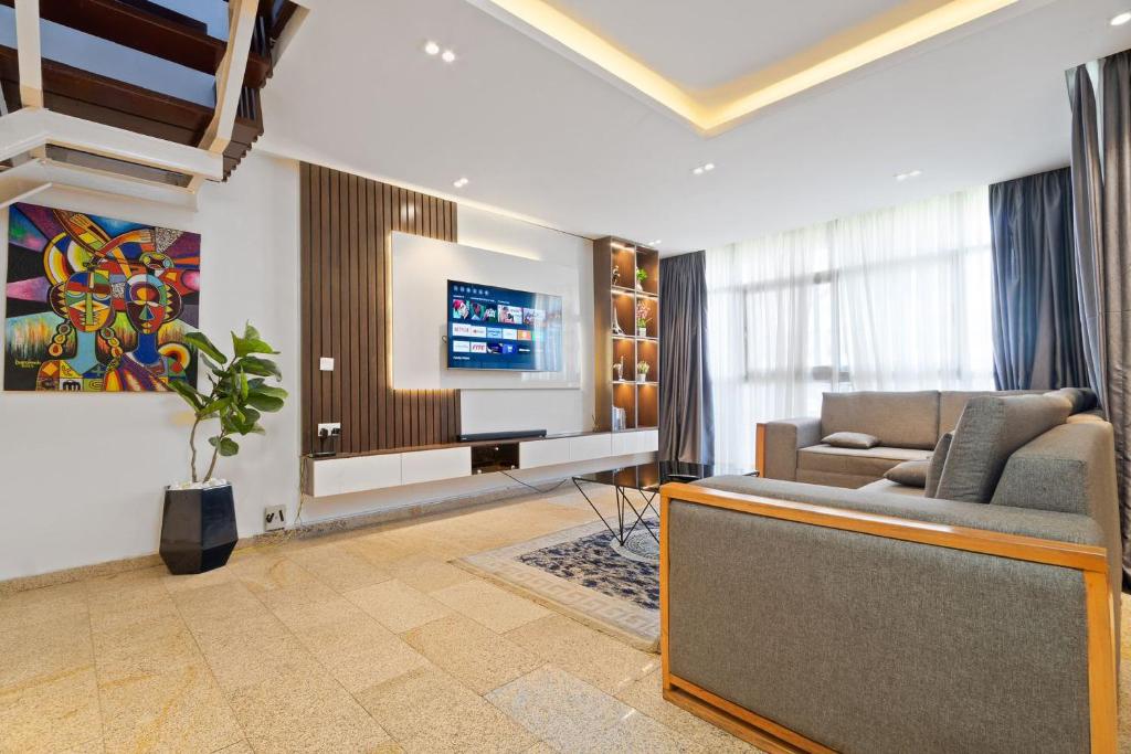 TV a/nebo společenská místnost v ubytování OlliebeierArtApartment Charming recently refurbished three-bedroom apartment located in VI
