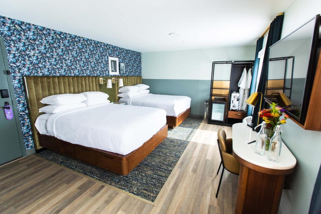 voco The Darwin - Atlanta Midtown by IHG photo